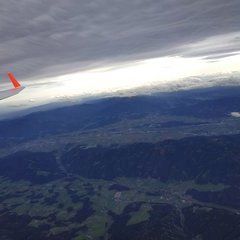 Verortung via Georeferenzierung der Kamera: Aufgenommen in der Nähe von Gemeinde Mautern in der Steiermark, 8774, Österreich in 5200 Meter